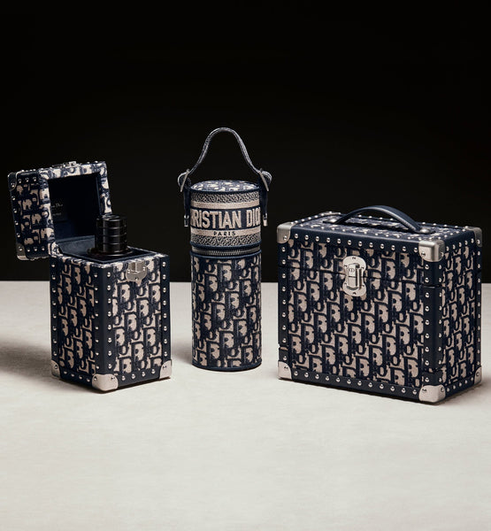 Galeri görüntüleyicisine resim yükle, LA COLLECTION PRIVÉE CHRISTIAN DIOR FRAGRANCES TRUNK - LIMITED EDITION