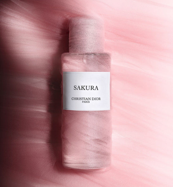 Galeri görüntüleyicisine resim yükle, SAKURA