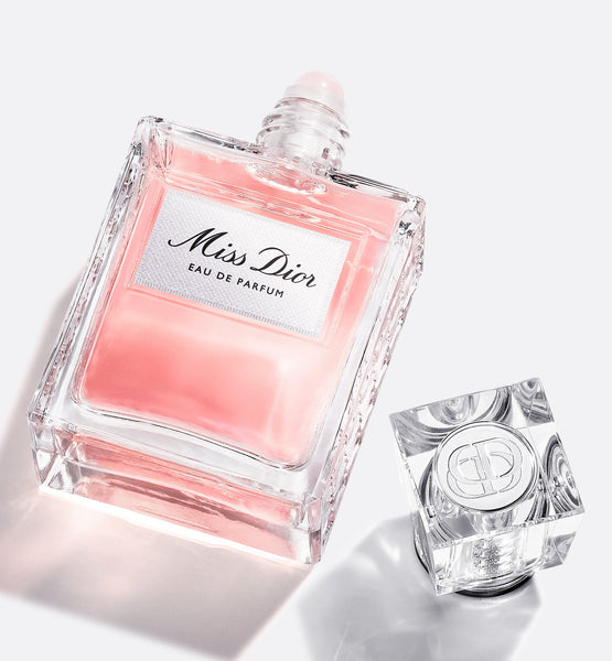 Galeri görüntüleyicisine resim yükle, MISS DIOR EAU DE PARFUM ROLLER-PEARL
