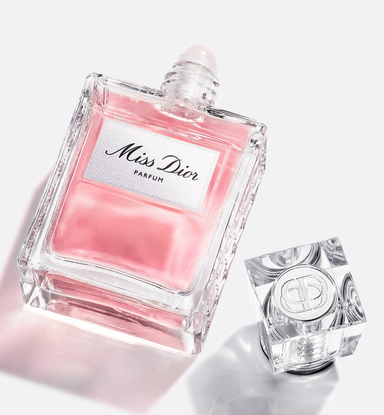 Galeri görüntüleyicisine resim yükle, MISS DIOR PARFUM ROLLER-PEARL
