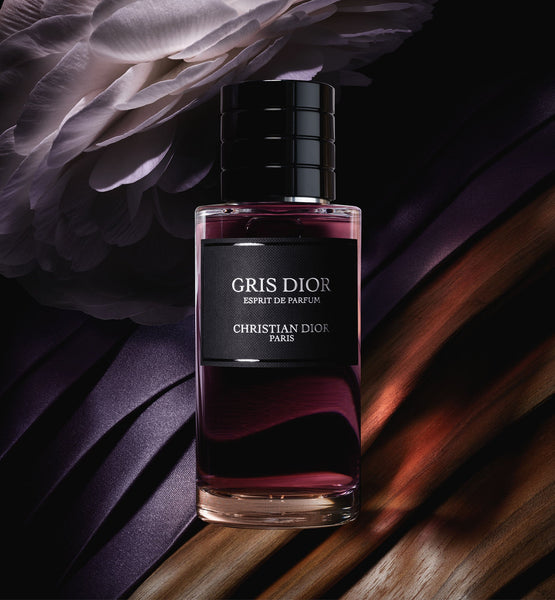 Galeri görüntüleyicisine resim yükle, GRIS DIOR ESPRIT DE PARFUM
