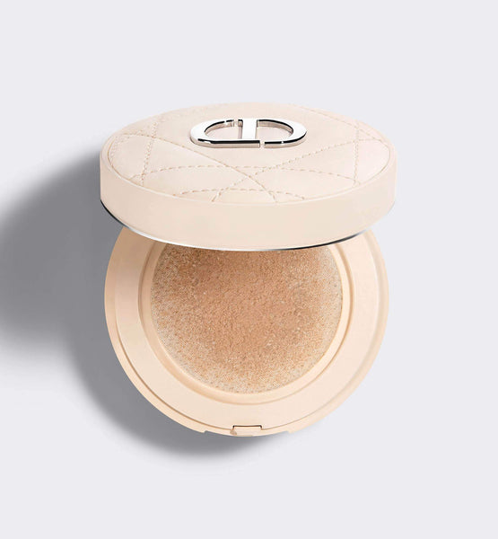 Galeri görüntüleyicisine resim yükle, Dior Forever Cushion Powder
